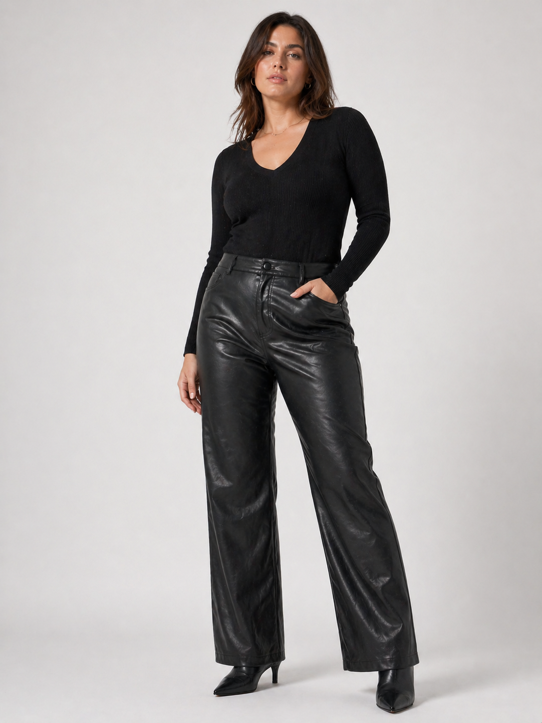 Pantaloni neri effetto pelle